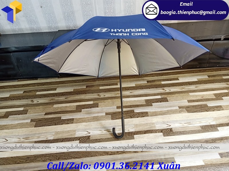 xưởng in dù cầm tay