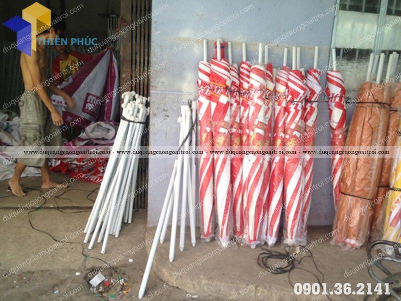 san xuat du quang cao ngoai troi tai q11.jpg