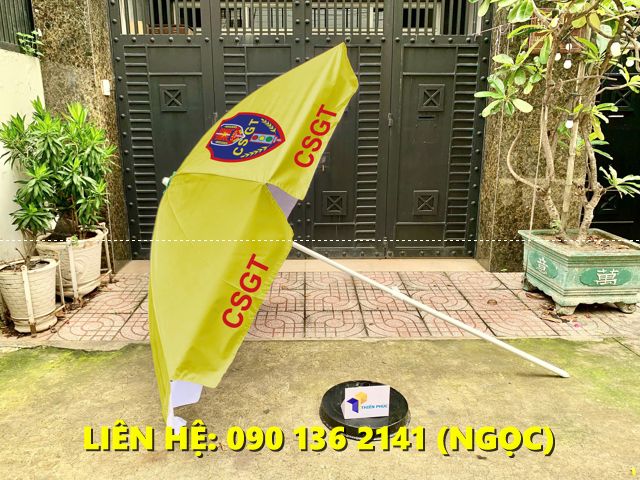 ô quảng cáo che mưa